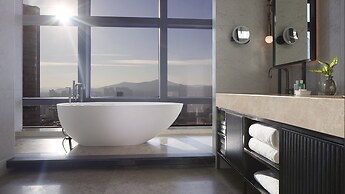 Grand InterContinental Seoul Parnas by IHG