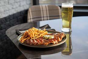 Delta Hotels by Marriott Quebec