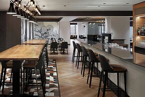 Delta Hotels by Marriott Quebec