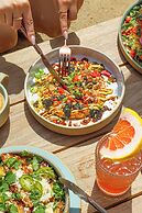 Treehouse Hotel Silicon Valley