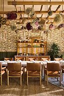 Treehouse Hotel Silicon Valley