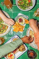 Treehouse Hotel Silicon Valley