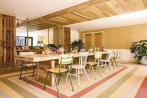 Treehouse Hotel Silicon Valley