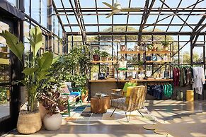 Treehouse Hotel Silicon Valley