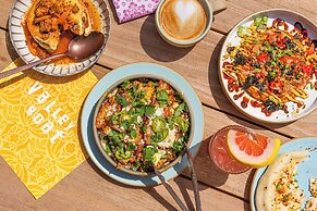 Treehouse Hotel Silicon Valley