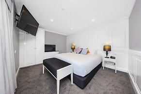 Canberra Rex Hotel & Serviced Apartments