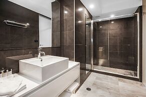 Canberra Rex Hotel & Serviced Apartments