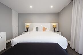 Canberra Rex Hotel & Serviced Apartments