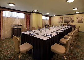 Jupiter Beach Resort & Spa