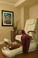 Jupiter Beach Resort & Spa