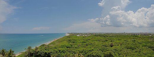 Jupiter Beach Resort & Spa