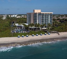 Jupiter Beach Resort & Spa