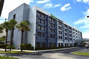 Holiday Inn Express & Suites Miami - Hialeah by IHG