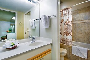 Aston at the Maui Banyan