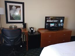 Fairfield Inn & Suites by Marriott Canton