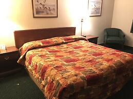 Rapids Inn and Suites