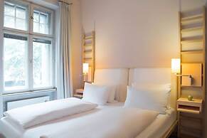 Hotel Bleibtreu Berlin by Golden Tulip