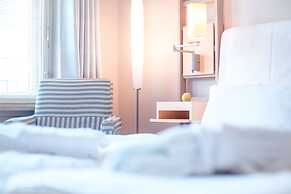 Hotel Bleibtreu Berlin by Golden Tulip