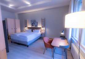 Hotel Bleibtreu Berlin by Golden Tulip
