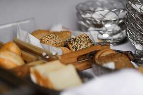 Hotel Bleibtreu Berlin by Golden Tulip