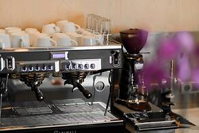 Hotel Bleibtreu Berlin by Golden Tulip