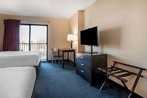 Econo Lodge Inn & Suites Rehoboth Beach