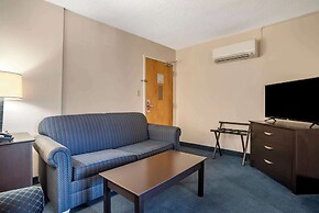 Econo Lodge Inn & Suites Rehoboth Beach