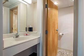 Econo Lodge Inn & Suites Rehoboth Beach