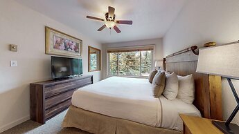 Villas at Snowmass Club