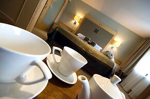 Lancaster House Hotel