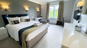 Lancaster House Hotel