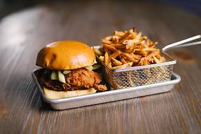 Holiday Inn Philadelphia-Cherry Hill by IHG