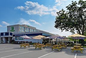 Holiday Inn Philadelphia-Cherry Hill by IHG