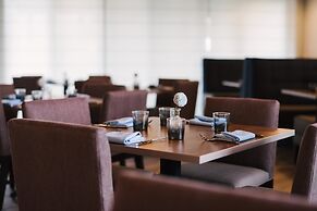 Holiday Inn Philadelphia-Cherry Hill by IHG