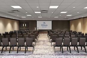Hilton Toronto Airport Hotel & Suites