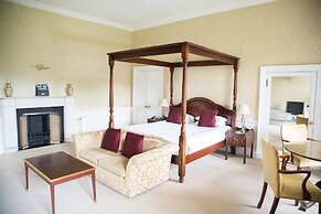 Balbirnie House