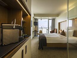 Occidental Dresden Newa