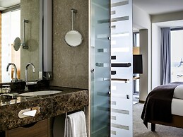 Occidental Dresden Newa