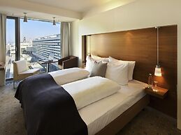 Occidental Dresden Newa