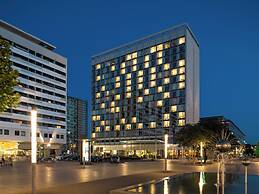 Occidental Dresden Newa