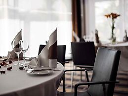 Occidental Dresden Newa