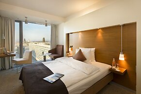 Occidental Dresden Newa