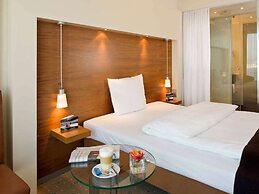 Occidental Dresden Newa