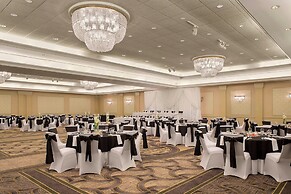 Sheraton Suites Akron Cuyahoga Falls