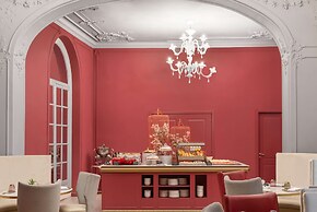 Anglo American Hotel Florence, Curio Collection by Hilton