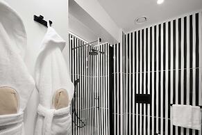 Anglo American Hotel Florence, Curio Collection by Hilton