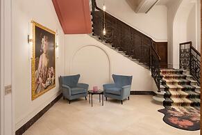 Anglo American Hotel Florence, Curio Collection by Hilton