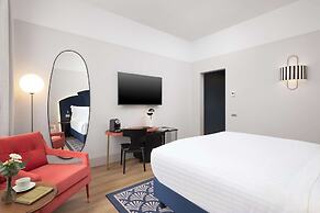 Anglo American Hotel Florence, Curio Collection by Hilton