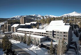 Hotel Alpenrock Breckenridge, Curio Collection by Hilton