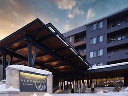 Hotel Alpenrock Breckenridge, Curio Collection by Hilton